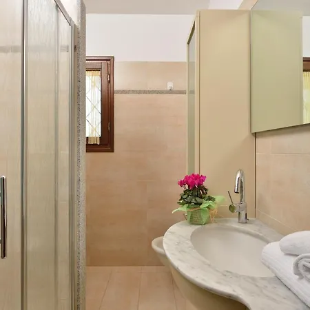Le Canne Holiday home